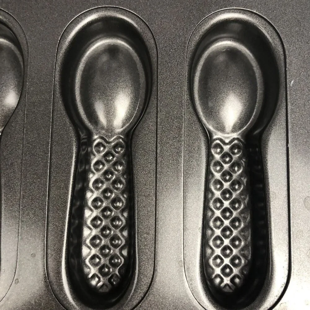 Wilton Cookie Edible Spoons Pan 8 Cavity Cookie Non Stick Sheet Pan